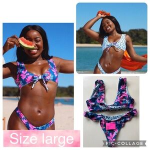 Moana Bikini Dotti Dino Large Set Vibrant Blue and Pink Floral